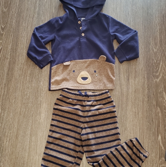 Carter's Other - Velour Hoodie Outfit